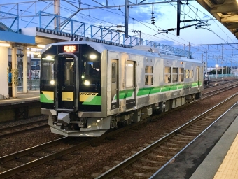 JR北海道 H100形 H100-2 鉄道フォト・写真 by parurunさん 厚別駅：2018年04月16日18時ごろ