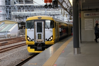 JR東日本 鉄道フォト・写真 by Scarlet Trainさん 新宿駅 (JR)：2018年04月07日10時ごろ
