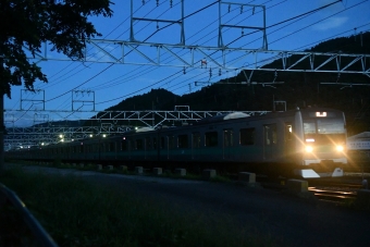 JR東日本E233系電車 鉄道フォト・写真 by おなだいさん 塩尻駅：2021年08月18日18時ごろ