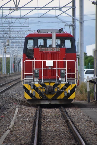 JR貨物 HD300形 HD300-35 鉄道フォト・写真 by おなだいさん 南松本駅：2020年11月07日08時ごろ