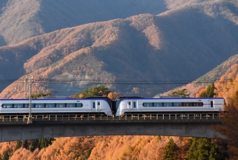 JR東日本E353系電車 あずさ(特急) 鉄道フォト・写真 by おなだいさん 富士見駅：2020年11月15日07時ごろ