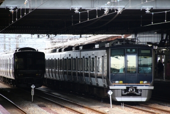 JR西日本 クモハ321形 クモハ321-27 鉄道フォト・写真 by AkiSaku_Railさん 京都駅 (JR)：2018年08月19日11時ごろ