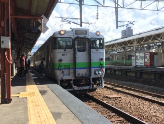 JR北海道 キハ40形 キハ40 817 鉄道フォト・写真 by TETSUDORAさん 小樽駅：2017年08月26日13時ごろ