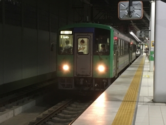 JR西日本 キハ120形 キハ120-351 鉄道フォト・写真 by TETSUDORAさん 富山駅 (JR)：2017年08月11日21時ごろ