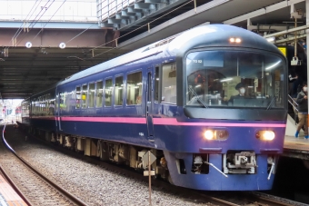 JR東日本 クロ484形 クロ484-4 鉄道フォト・写真 by さんぜんさん 立川駅：2021年11月21日09時ごろ
