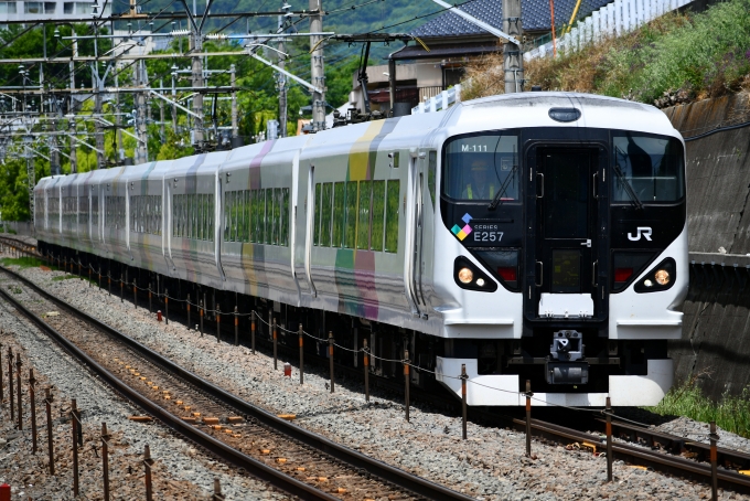 Jr東日本e257系電車 かいじ クハe257 111 金手駅 鉄道フォト 写真 By Beimax55さん レイルラボ Raillab