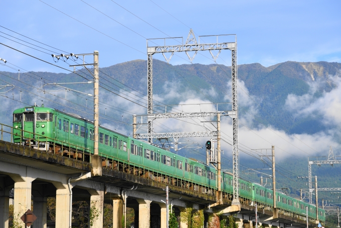 鉄道フォト・写真：JR西日本  和邇駅 鉄道フォト・写真 by BeiMax55さん - 撮影日 2020/10/18 07:23