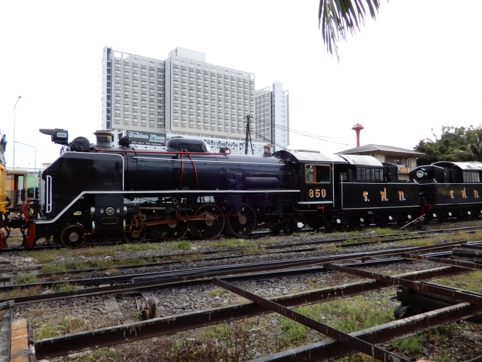 タイ国鉄 国鉄C57形蒸気機関車もどき（DX50型）：川崎車両 850