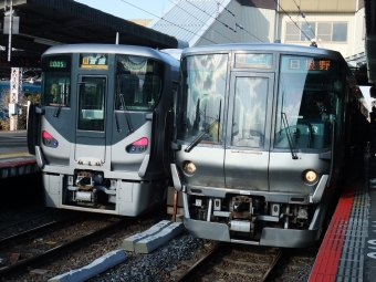 JR西日本223系電車 クハ222形（T’c） クハ222-4 鉄道フォト・写真 by kinokuniさん 鳳駅：2018年02月11日15時ごろ