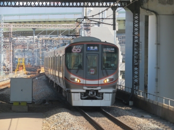 JR西日本 クモハ322形 クモハ322-21 鉄道フォト・写真 by kinokuniさん 福島駅 (大阪府|JR)：2022年03月10日11時ごろ