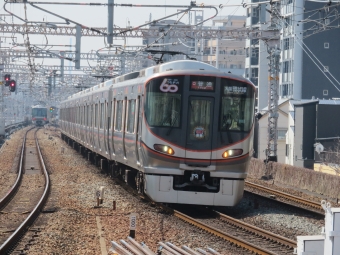 JR西日本 クモハ323形 クモハ323-5 鉄道フォト・写真 by kinokuniさん 野田駅 (JR)：2022年03月10日11時ごろ