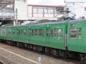 JR西日本 モハ112形 モハ112-5716 鉄道フォト・写真 by kinokuniさん 貴生川駅 (JR)：2022年03月27日10時ごろ