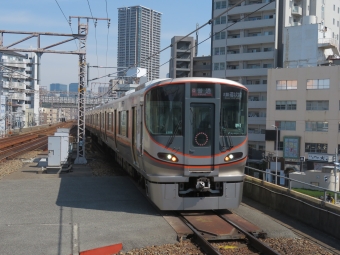 JR西日本 クモハ322形 クモハ322-6 鉄道フォト・写真 by kinokuniさん 野田駅 (JR)：2022年03月10日11時ごろ