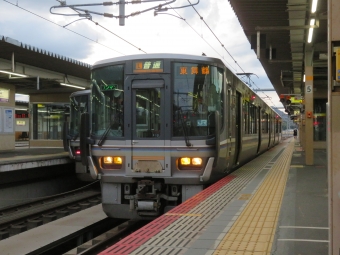 JR西日本 クモハ223形 クモハ223-5512 鉄道フォト・写真 by kinokuniさん 福知山駅 (JR)：2021年11月06日16時ごろ