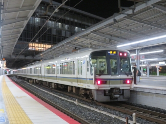 JR西日本 クハ221形 クハ221-53 鉄道フォト・写真 by kinokuniさん 新大阪駅 (JR)：2021年08月20日19時ごろ