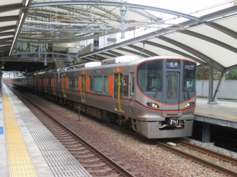 JR西日本 クモハ322形 クモハ322-13 鉄道フォト・写真 by kinokuniさん ユニバーサルシティ駅：2022年07月23日08時ごろ