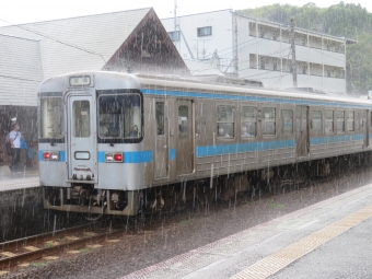 JR四国 1000形 1043 鉄道フォト・写真 by kinokuniさん 朝倉駅 (高知県|JR)：2022年08月06日14時ごろ