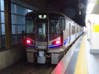 JR西日本 クハ520形 クハ520-54 鉄道フォト・写真 by kinokuniさん 金沢駅 (JR)：2020年12月13日15時ごろ