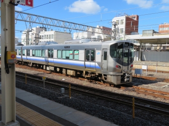 JR西日本225系電車 クモハ225形(Mc) クモハ225-5108 鉄道フォト・写真 by kinokuniさん 和歌山駅 (JR)：2019年08月08日08時ごろ