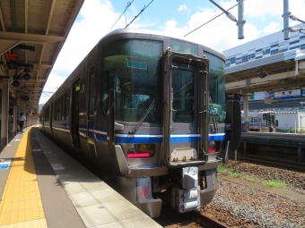 JR西日本 クハ520形 クハ520-35 鉄道フォト・写真 by kinokuniさん 敦賀駅 (JR)：2023年09月10日11時ごろ