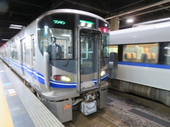 JR西日本 クハ520形 クハ520-36 鉄道フォト・写真 by kinokuniさん 金沢駅 (JR)：2019年03月30日12時ごろ