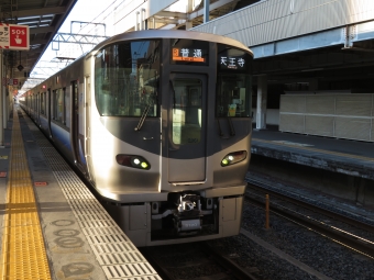 JR西日本 クモハ225形 クモハ225-5120 鉄道フォト・写真 by kinokuniさん 和歌山駅 (JR)：2020年08月29日06時ごろ