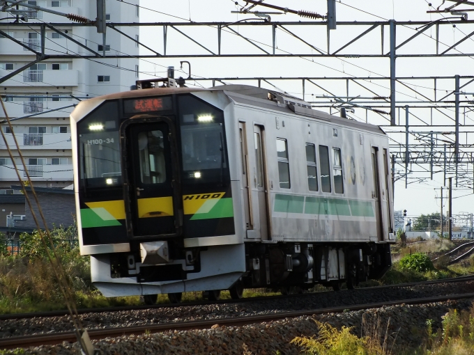 JR北海道 H100形 鉄道フォト・写真 by mr.golfさん ：2023年10月24日15時ごろ