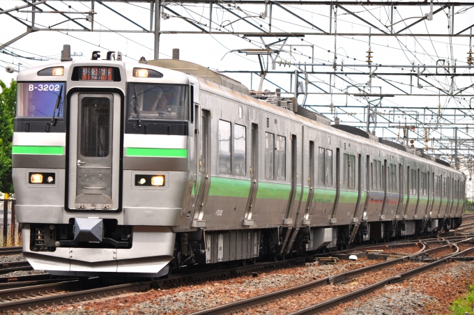 鉄道フォト・写真：JR北海道733系電車  快速エアポート クハ733-3202 苗穂ストレート 鉄道フォト・写真 by mr.golfさん - 撮影日 2024/07/09 14:44