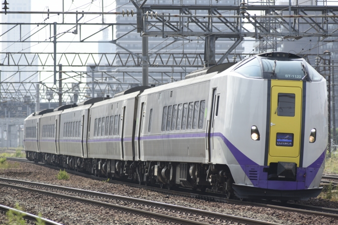 鉄道フォト・写真：JR北海道  おおぞら キハ261-1122 苗穂駅周辺 鉄道フォト・写真 by mr.golfさん - 撮影日 2024/07/16 13:59