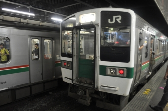 JR東日本719系電車 クモハ719形(Mc) 鉄道フォト・写真 by koreanrailfanさん 仙台駅 (JR)：2015年05月30日18時ごろ
