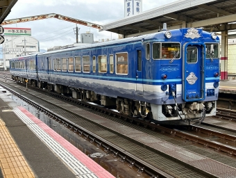 JR西日本 キロ47形 キロ47 7006 鉄道フォト・写真 by koreanrailfanさん 鳥取駅：2023年02月19日08時ごろ