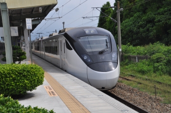 台湾鉄路管理局 EMU3000型 自強号 鉄道フォト・写真 by koreanrailfanさん ：2023年06月13日14時ごろ