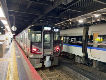 JR西日本 クハ520形 クハ520-114 鉄道フォト・写真 by koreanrailfanさん 金沢駅 (IRいしかわ)：2023年12月19日06時ごろ