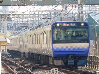 JR東日本E235系電車 鉄道フォト・写真 by Ome  Rapidさん 津田沼駅：2021年12月19日11時ごろ