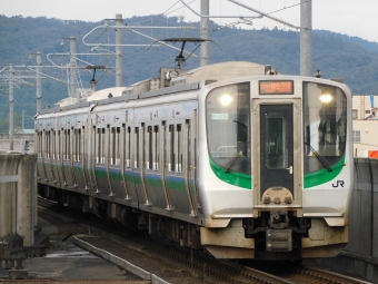 JR東日本E721系電車 鉄道フォト・写真 by Ome  Rapidさん 杜せきのした駅：2022年10月09日07時ごろ