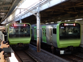 JR東日本E235系電車 鉄道フォト・写真 by Ome  Rapidさん 上野駅 (JR)：2019年11月16日13時ごろ