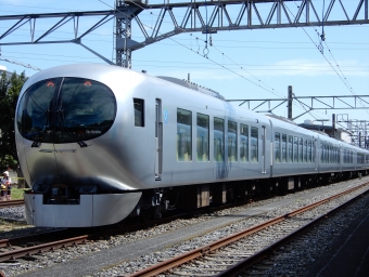 西武鉄道 西武001系電車 鉄道フォト・写真 by Ome  Rapidさん 入曽駅：2019年10月05日10時ごろ