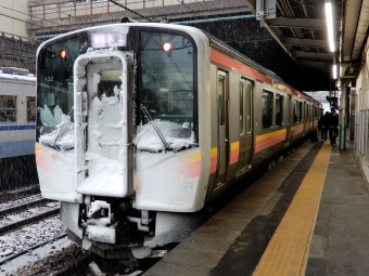 JR東日本E129系電車 鉄道フォト・写真 by Ome  Rapidさん 長岡駅：2019年04月02日10時ごろ