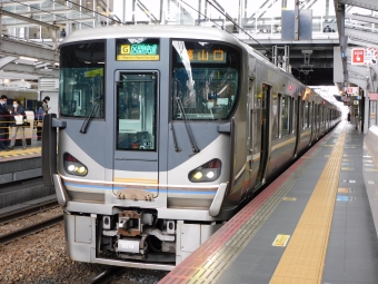 JR西日本225系電車 鉄道フォト・写真 by Ome  Rapidさん 大阪駅：2021年03月12日11時ごろ