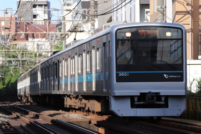 小田急電鉄 3651 (小田急3000形) 車両ガイド | レイルラボ(RailLab)