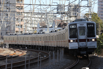 東武鉄道 16663 (東武10000系) 車両ガイド | レイルラボ(RailLab)