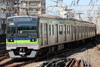 東京都交通局 10-630 (都営10-300形) 車両ガイド | レイルラボ(RailLab)