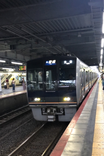 JR西日本 普通 207 鉄道フォト・写真 by TAKECONさん 尼崎駅 (JR)：2019年08月19日05時ごろ