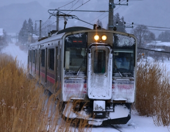 JR東日本 クモハ701形 クモハ701-5002 鉄道フォト・写真 by hd乗りさん 春木場駅：2021年12月31日08時ごろ