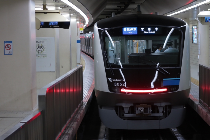 鉄道フォト・写真：小田急電鉄 小田急5000形電車(2代) 5052 新宿駅 (小田急) 鉄道フォト・写真 by Nichikaさん - 撮影日 2020/08/20 12:07