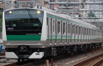 JR東日本E233系電車 クハE233形(Tc) クハE233-7037 鉄道フォト・写真 by BOEING737MAX-8さん 浦和駅：2019年07月15日16時ごろ