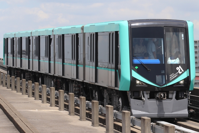 鉄道フォト・写真：東京都交通局320形電車 321-1 足立小台駅 鉄道フォト・写真 by BOEING737MAX-8さん - 撮影日 2023/08/17 11:48