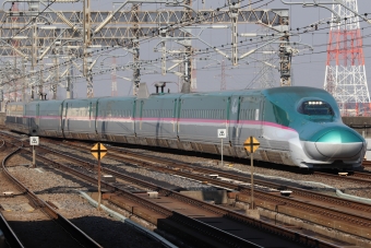 JR東日本 E523形(T1c) なすの(新幹線) E523-1 鉄道フォト・写真 by BOEING737MAX-8さん 小山駅：2019年03月09日14時ごろ