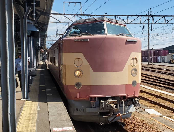 JR西日本 クモヤ443系電車 電気検測試験車 クモヤ443-2 クモヤ443系