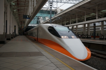 台湾高速鉄路 700T型電車 鉄道フォト・写真 by HeinkelCCCPさん ：2014年03月09日09時ごろ